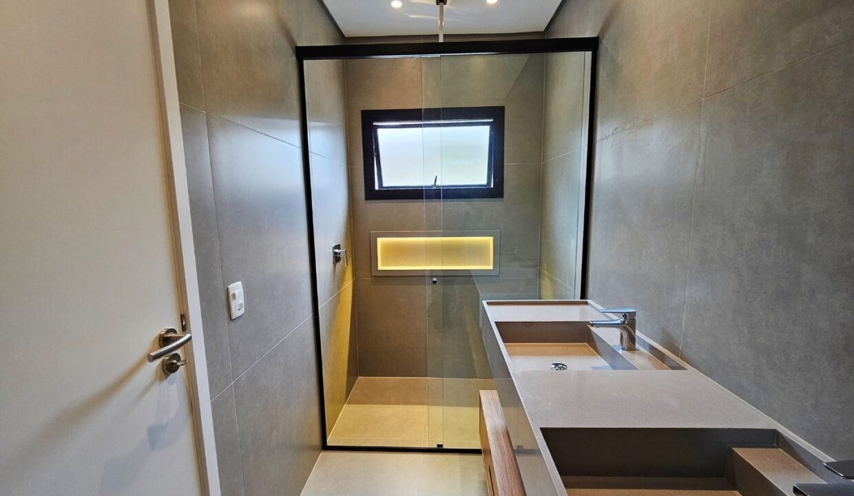 12716RV_foto_2025-12-23_01-00-56-39