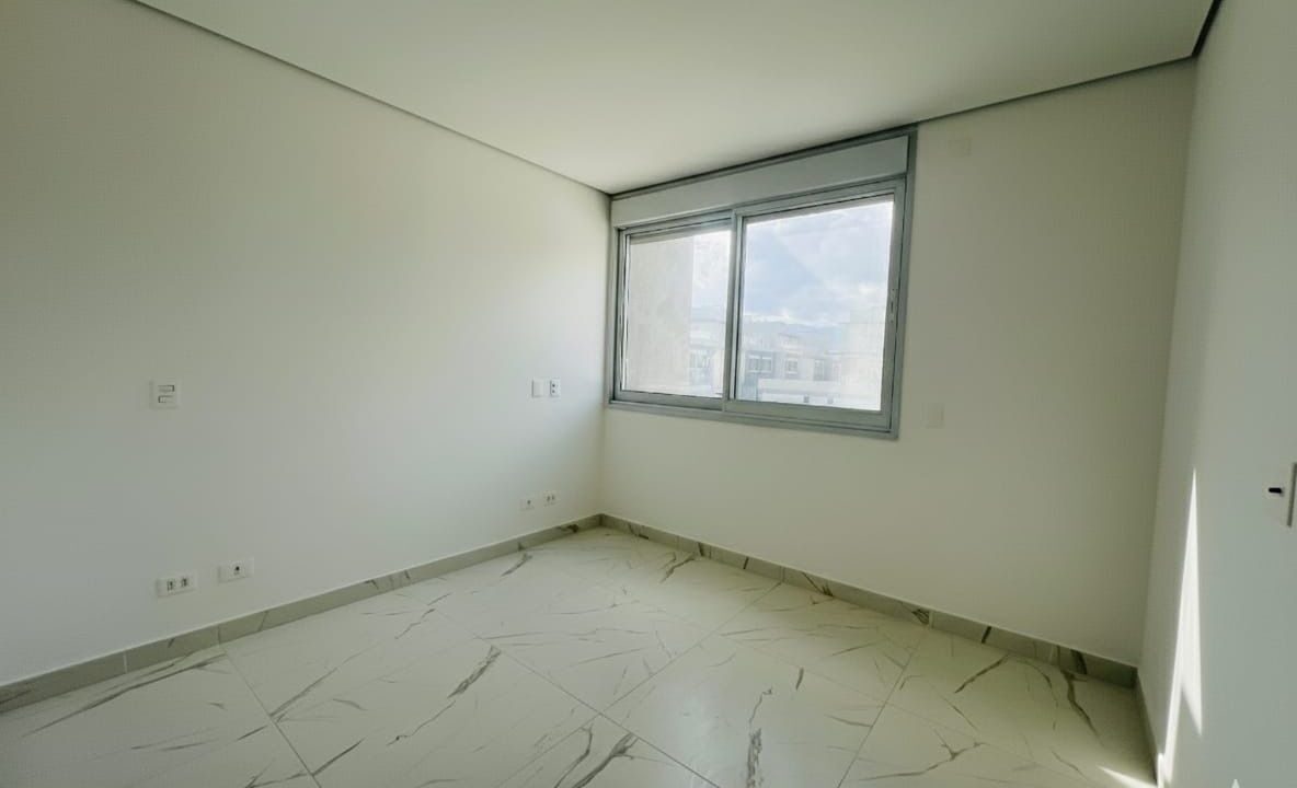 12878RV_foto_2025-12-14_01-11-27-8