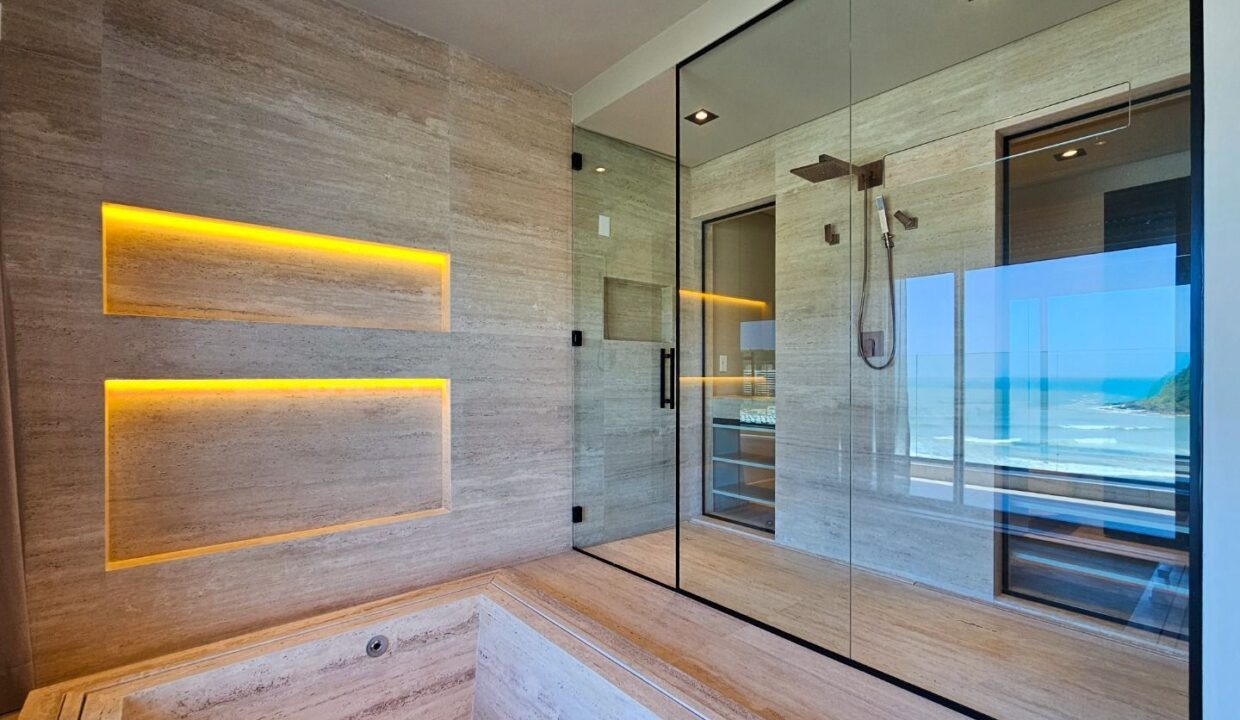 12896RV_foto_2025-12-02_00-51-47-36