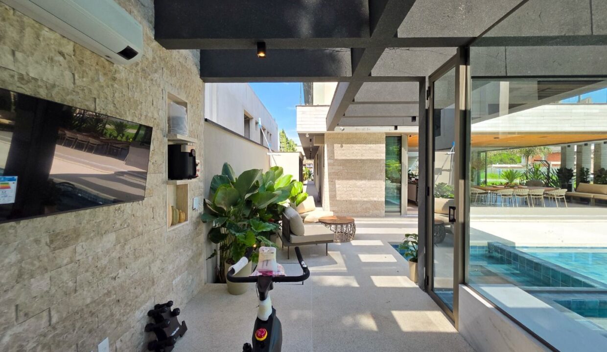 12710RV_foto_2026-01-10_00-41-53-7