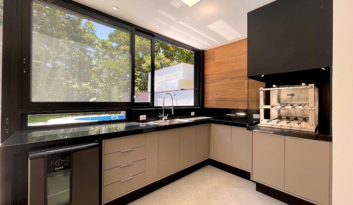 03758RV_foto_2026-02-25_02-01-41-5