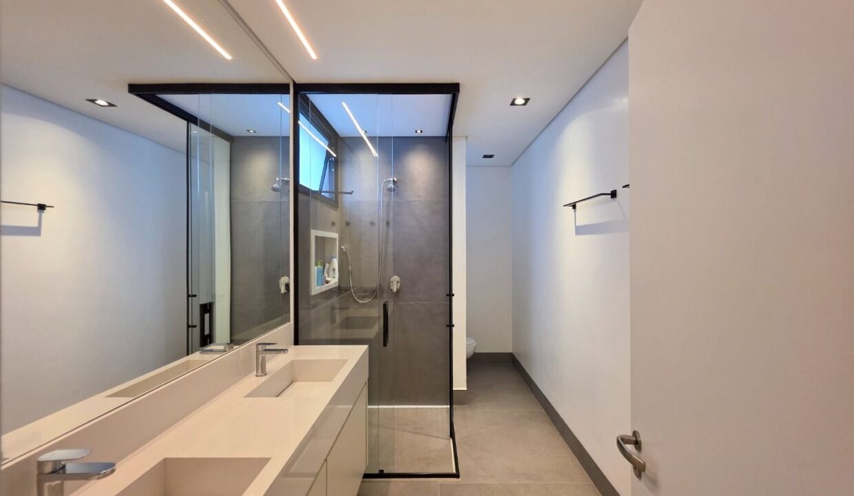 11258RV_foto_2026-03-25_02-11-49-21