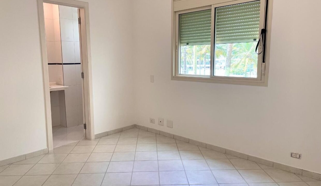 12084RV_foto_2026-03-25_02-30-49-18