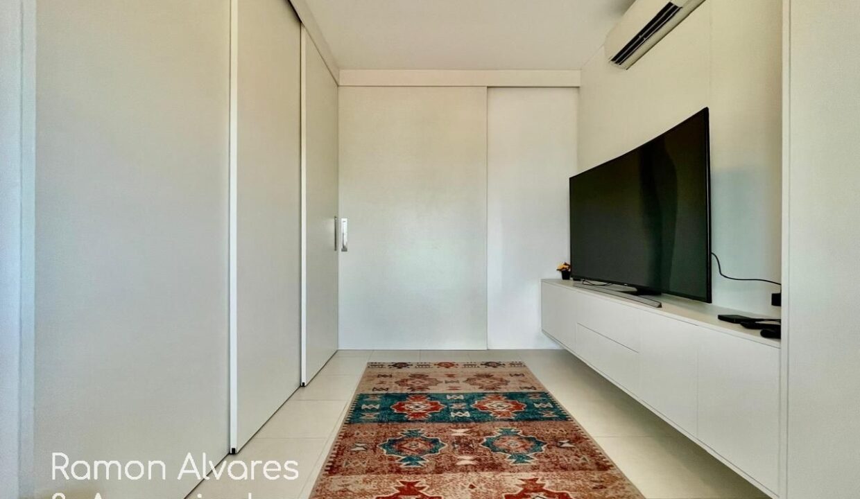 00035AV_foto_2026-04-14_00-31-15-19