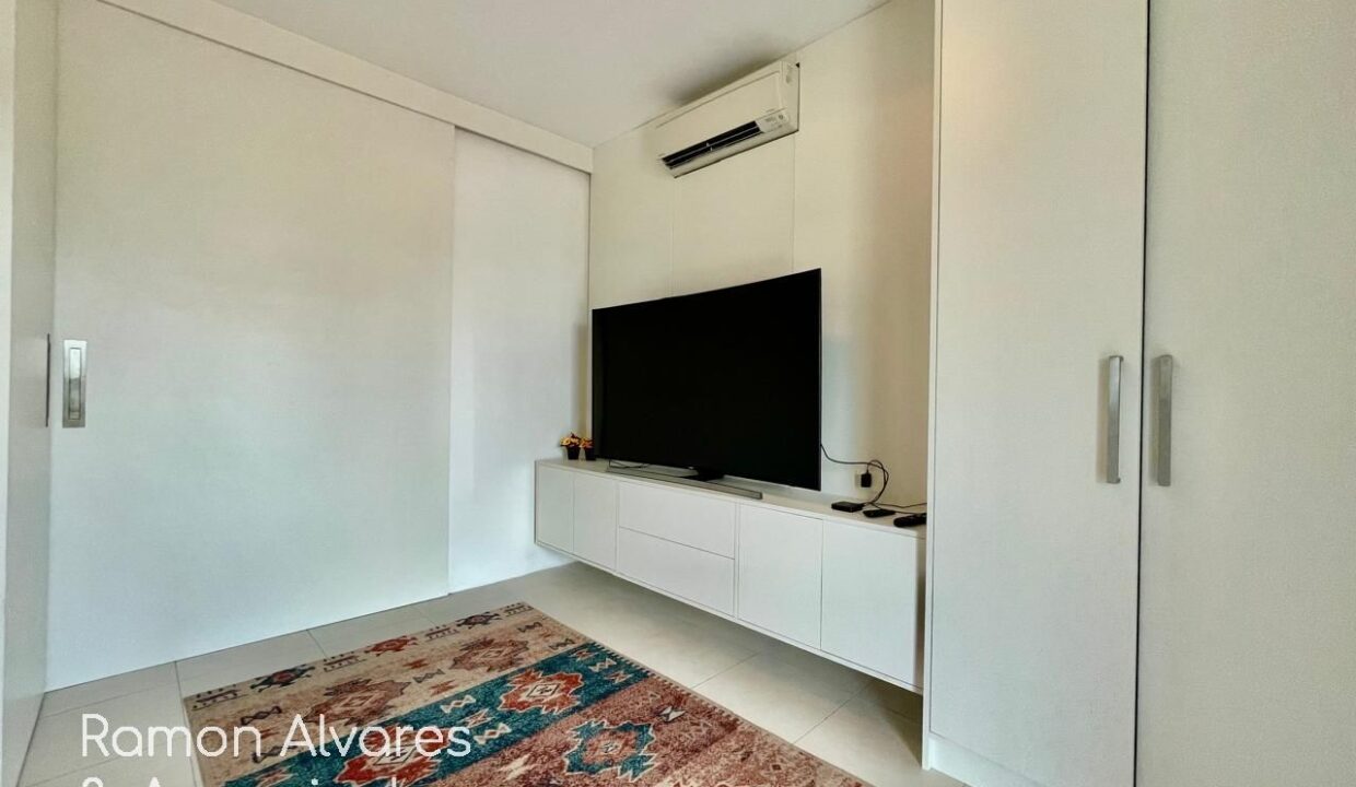 00035AV_foto_2026-04-14_00-31-15-22