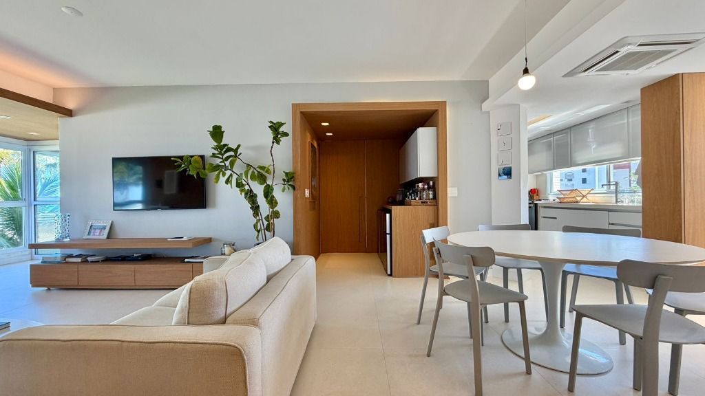 01108RV_foto_2026-04-14_00-50-06-11