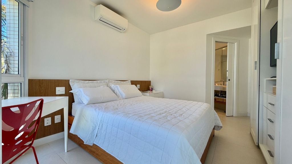 01108RV_foto_2026-04-14_00-50-06-27