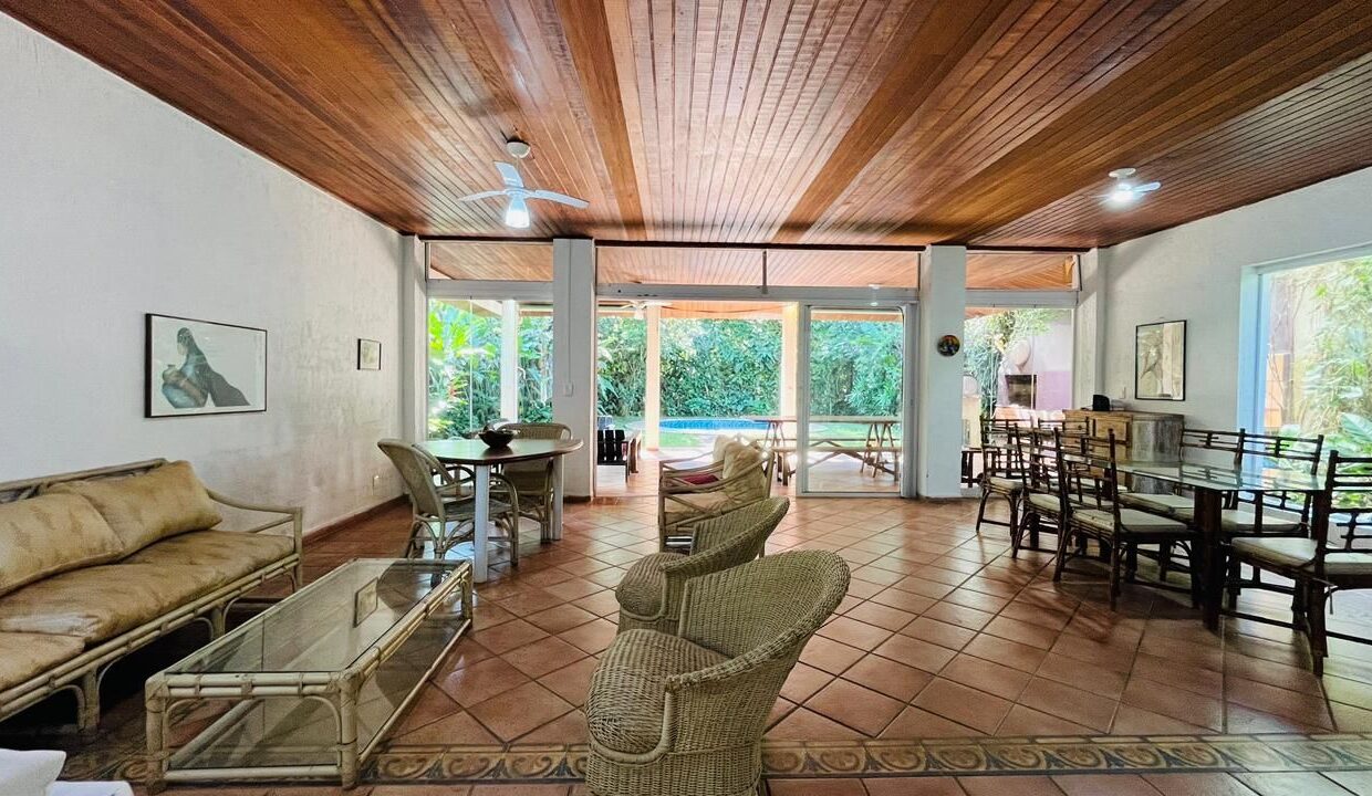 01985RV_foto_2026-04-14_01-11-53-2