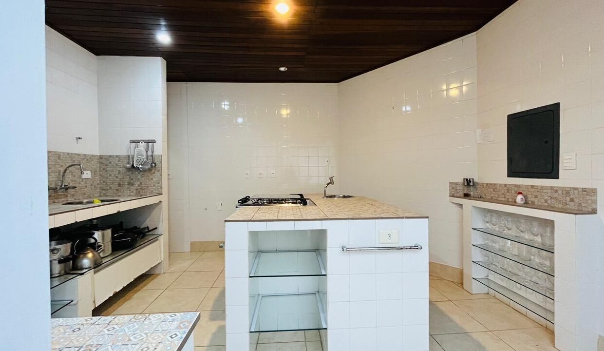 01985RV_foto_2026-04-14_01-11-53-24