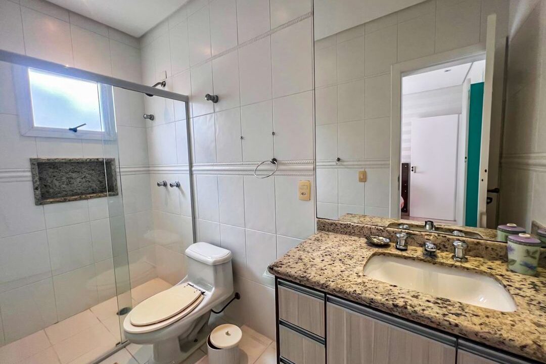 04244RV_foto_2026-04-14_01-51-33-18