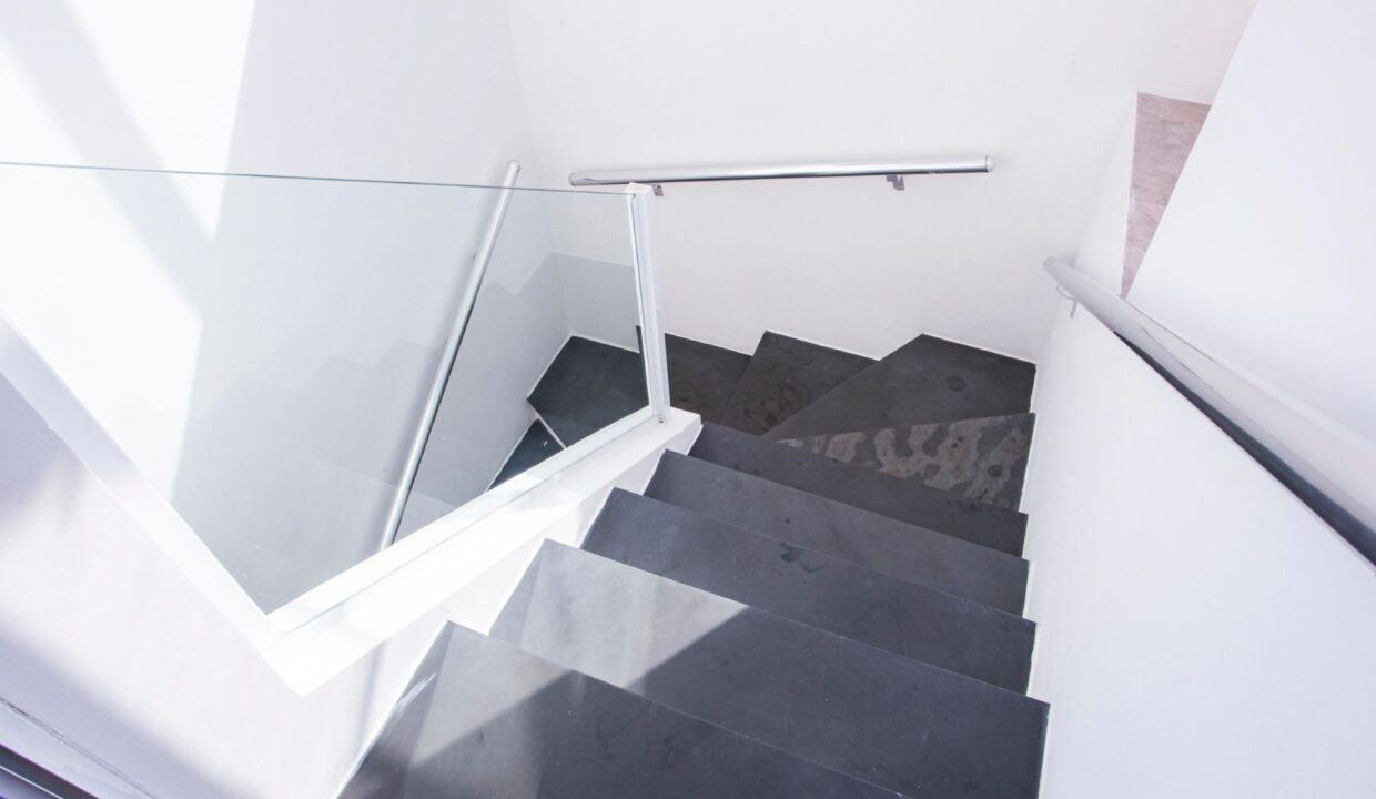 09512RV_foto_2026-04-20_01-31-14-7