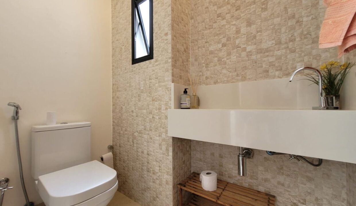 10837RV_foto_2026-04-30_01-51-08-10