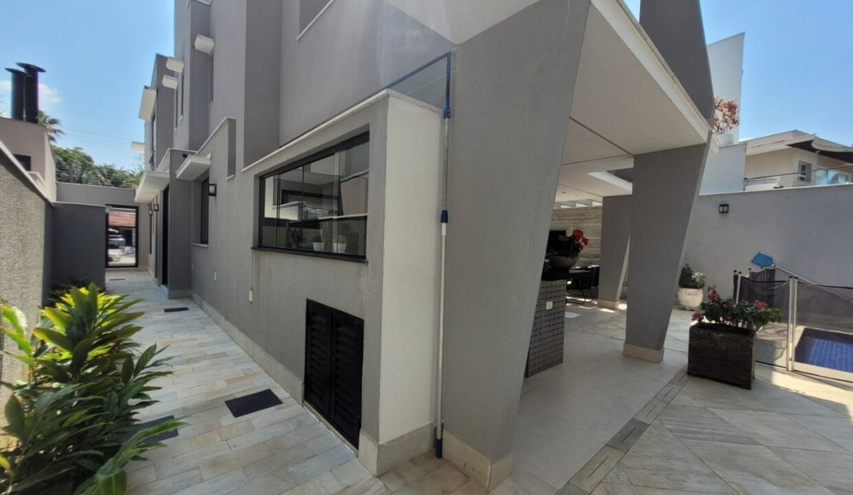 10837RV_foto_2026-04-30_01-51-08-6