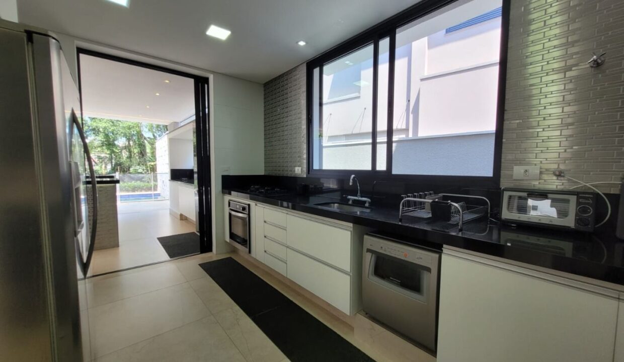 10837RV_foto_2026-04-30_01-51-08-7