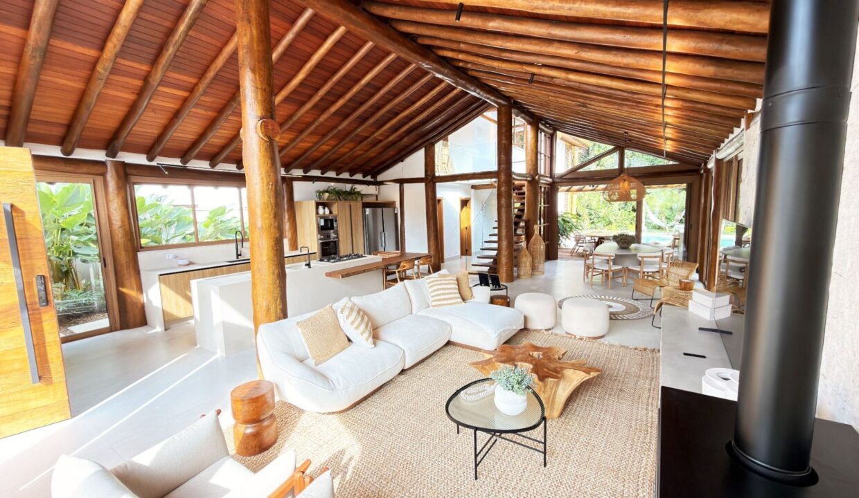 10895RV_foto_2026-04-14_04-01-28