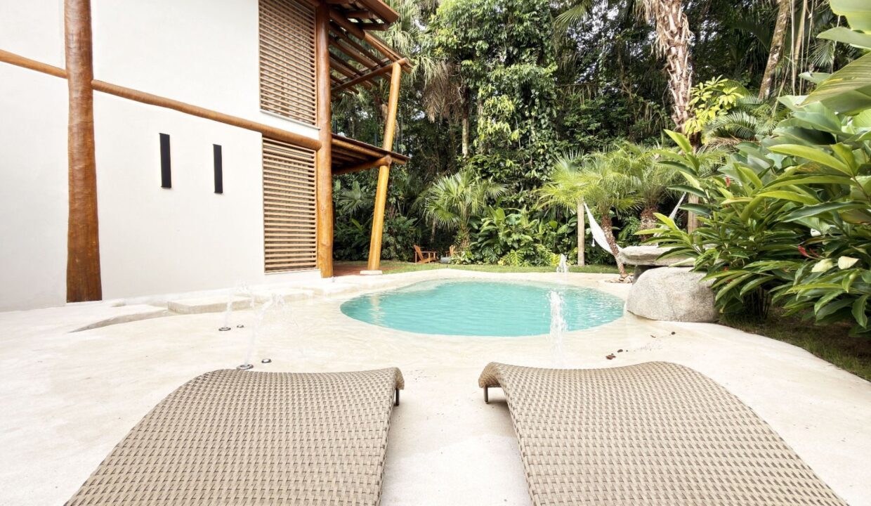 10895RV_foto_2026-04-14_04-01-28-8