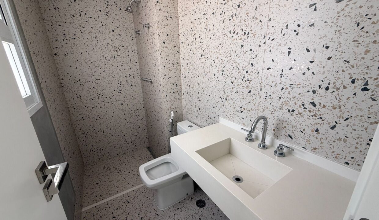 11271RV_foto_2026-04-14_04-21-14-13