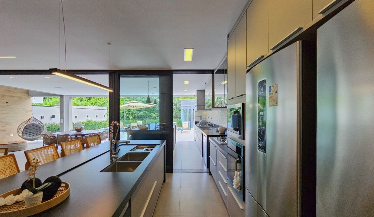 11548RV_foto_2026-04-20_02-00-25-12