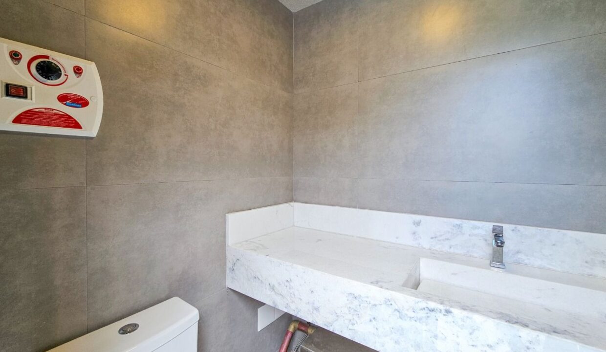 11548RV_foto_2026-04-20_02-00-25-22