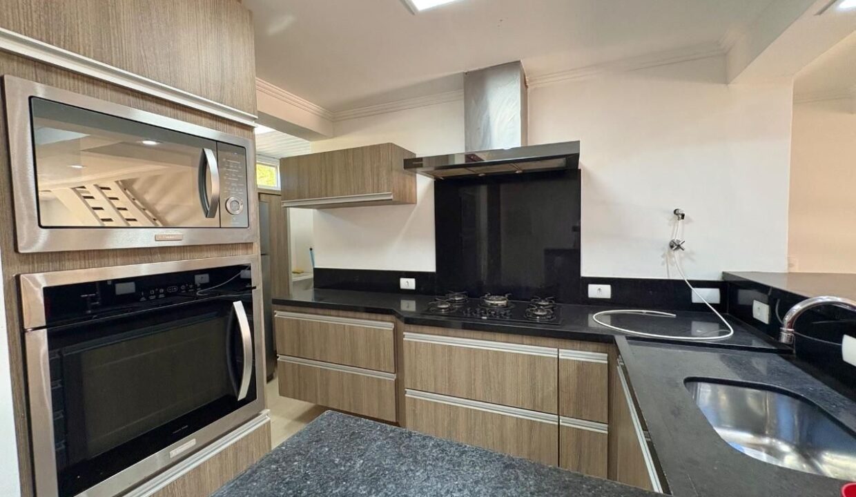 12059RV_foto_2026-04-20_02-01-55-13