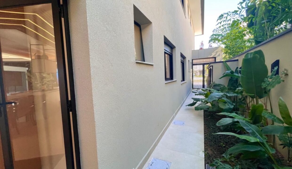 12401RV_foto_2026-04-14_05-10-05-8