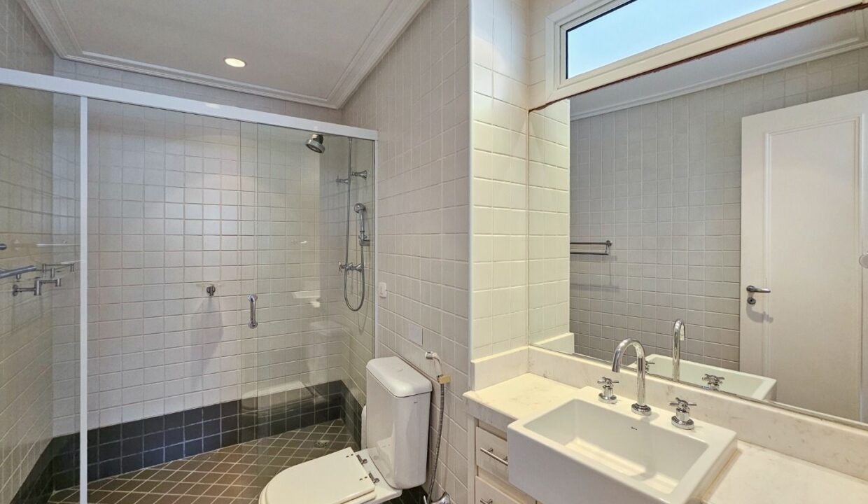 12438RV_foto_2026-04-14_05-10-38-20