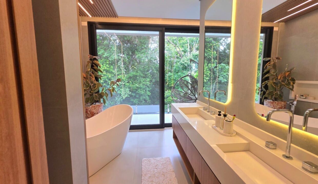 12948RV_foto_2026-04-14_05-31-40-11