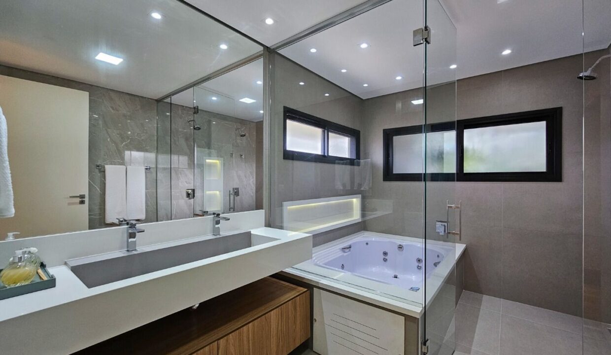 11496RV_foto_2026-08-21_20-40-03-33